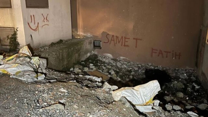 Güngören'de Çocuklar Saklambaç Oynarken Ölü Cenin Buldu